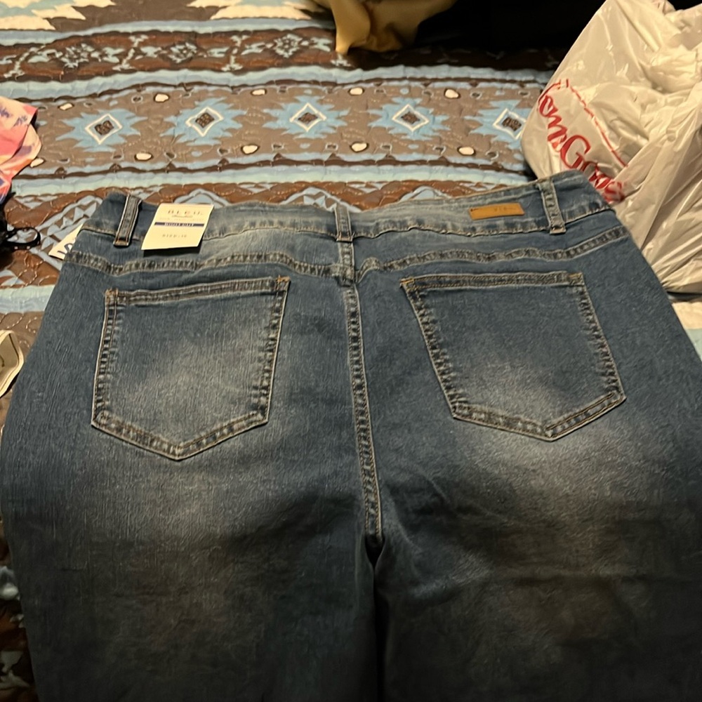 Blue stretch bootcut jeans